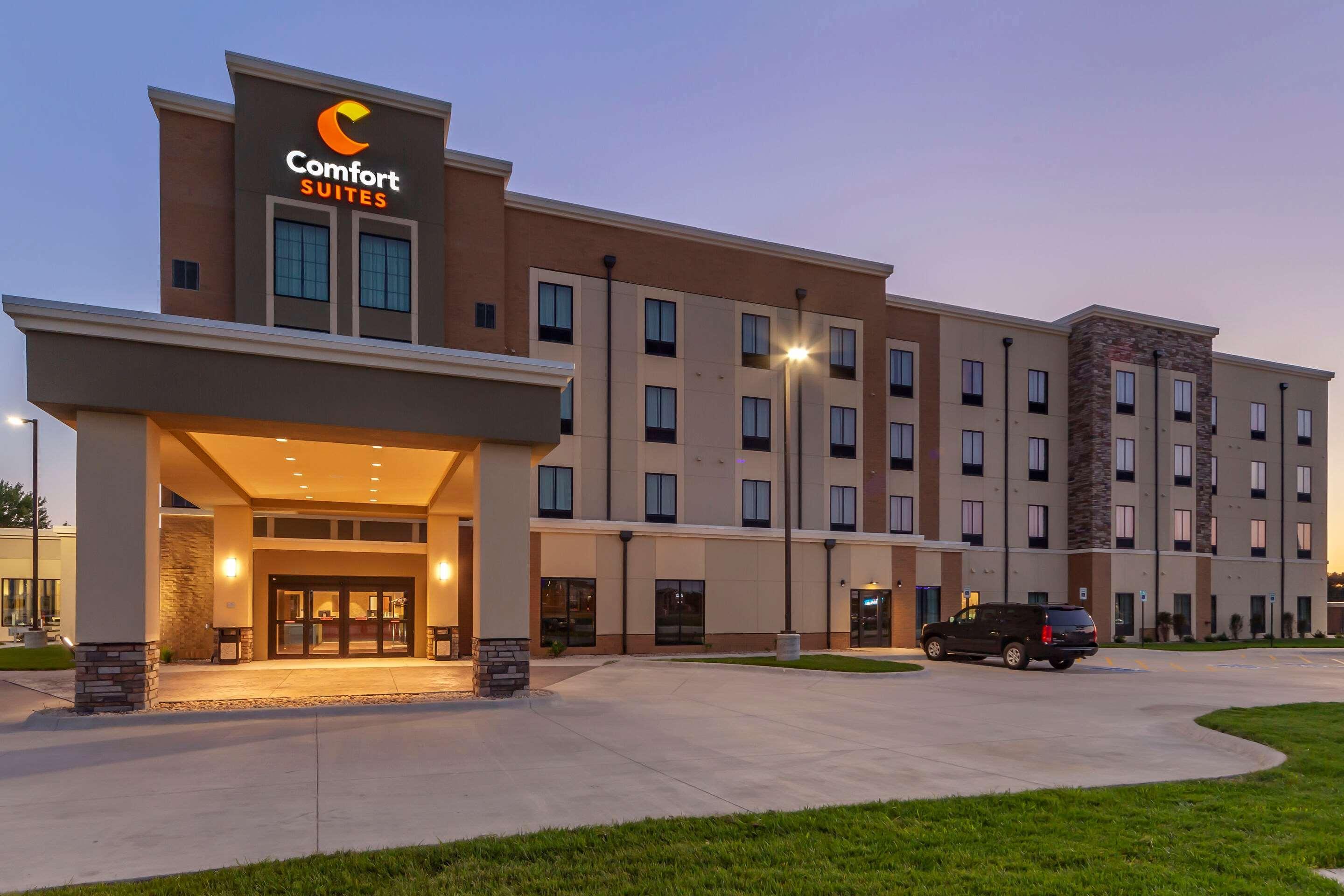 Comfort Suites Grand Island Exterior photo